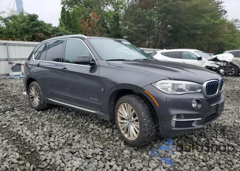2017 BMW X5 Xdr40E z USA, uszkodzony, nr VIN 5UXKT0C3XH0V95648